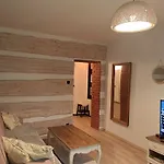 Staszica Apartment *
