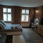 Staszica Apartment *
