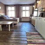 Staszica Apartment *